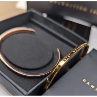 ราคา ⭐️พร้อมส่ง กำไลแบบพี่วอร์ กำไล ของแท้ Sale 80% กำไล DWของแท้100% (21691427021)