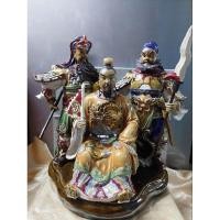 ราคา ชุดประวัติศาสตร์สามก๊ก เล่าปี่ กวนอู เตียวหุย งานดินปั้นมือเจียะอวง (26950469628)