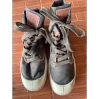 ราคา รองเท้าผ้าใบpalladium มือ2ของแท้ (42665228540)