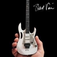 ราคา โมเดลกีต้าร์ Axe Heaven - Steve Vai Vintage Ibanez JEM EVO Mini Guitar Replica Tribute (5480081510)