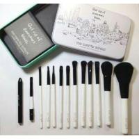 ราคา Too cool for school brush set (13690352)