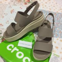ราคา Crocs brooklyn low wedge w (3149667834)