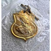 ราคา เหรียญในหลวงรัชกาลที่ 9 ครบ 3 รอบ ปี06 กะไหล่ทองซองเดิมตุ้งติ้งเดิม 2โค๊ต สว.หายากมาก รับประกันแท้ เมตตา มหาอำนาจบารมี (21054657600)