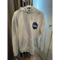 ราคา ฮู้ดH&Mมือสองสภาพดี (21314903211)