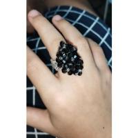 ราคา แหวนคริสตัลทรงข้าวหลามตัดสีดำ (18501227789)