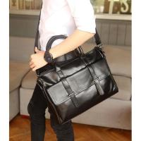 ราคา กระเป๋าถือและสะพายผู้ชายข้าง ใส่คอมพิวเตอร์ 14 นิ้ว นักธุรกิจผู้ชายแฟขั่นเกาหลี รหัส Man-4015 สีดำ (3951529364)