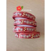 ราคา ริบบิ้นผ้า ริบบิ้นตรุษจีน ริบบิ้นมงคล ขนาดหน้ากว้าง1.2 ซม. แพ็ค1ชิ้น (3675148164)