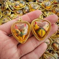 ราคา 3 จี้สาริกาเลี่ยมทองไม้กาฝากแช่น้ำมัน จี้สาริกานกคู่เลี่ยมทอง (28564603772)