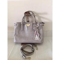 ราคา กระเป๋าหนังแท้ จากฝรั่งเศส แบรนด์ NINA RICCI สภาพ98% อะไหล่สีทองเงาๆ น้ำหนักเบา (10380489292)