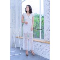 ราคา Jumpsuit ชุดจั้มสูทขายาว งานผ้าลูกไม้เนื้อดี มีซับในช่วงกางเกง มีซิปหลัง ใส่ทำบุญ ใส่เที่ยวได้เรยค่าาา พร้อมส่ง (10367786433)