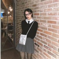 ราคา กระเป๋า carlyn สะพายข้าง สีเงิน (26900509090)