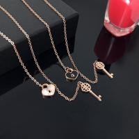 ราคา สร้อยคอสแตนเลสรูปหัวใจ และลูกกุญแจ (7245722545)