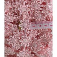 ราคา ผ้าลูกไม้ปัก ดอกไม้ผ้า สีชมพู ริบบิ้นลูกไม้ โบว์ ตกแต่ง งานฝีมือ ประดิดประดอย DIY (13198514685)