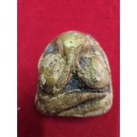 ราคา พระปิดตาหลังแบบพิมพ์ใหญ่ขนาด 2 นิ้วของหลวงพ่อแก้ววัดเครือวัลย์จังหวัดชลบุรี (46850899452)