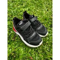 ราคา รองเท้าผ้าใบเด็กชาย Puma size 15 cm มือสอง (25288079198)
