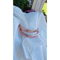 ราคา Coach Bangle กำไล สี Rose Gold ลาย signature COACH (19588824460)