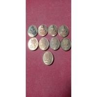 ราคา เหรียญเม็ดแตง หลวงปู่ทวดหลวงปู่หมุน วัดบ้านจาน จ.ศรีสะเกษรุ่นอายุ106ปี ปี2543 (49201698683)