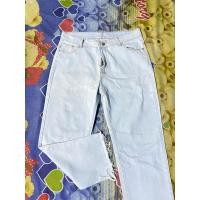 ราคา กางเกงยีนส์ทรงบอยเฟรนด์เบาๆ (28381984455)