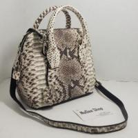 ราคา กระเป๋าสะพาย หนังงูแท้(ซับในผ้าอย่างดี) (6751992954)