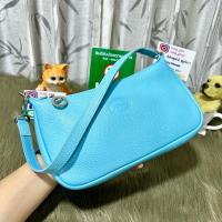 ราคา Longchamp Leather Pouch Shoulder Bag แท้% (25214713164)