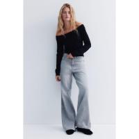 ราคา H&M(เอชแอนด์เอ็ม) เสื้อเปิดไหล่ Women Off-the-shoulder top 1307938_2 (49550783012)