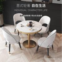 ราคา หินอ่อนแผนกต้อนรับส่วนหน้าพื้นที่แสงหรูหราต่อรองรวมกันประชุมโต๊ะเก้าอี้นอร์ดิกที่เรียบง่ายโต๊ะกลมระเบียงโต๊ะรับประทานอาหารเก้าอี้ เทียบกับ (53501904403)