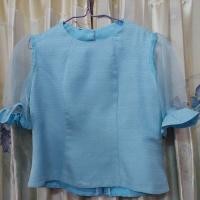 ราคา ❤️Saleเสื้อผ้าไหมลาวสีฟ้า(มือ 1)ของใหม่ (23329110822)