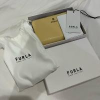 ราคา กระเป๋าตังมือสอง furla (m compact wallet) ของแท้ (41367314319)