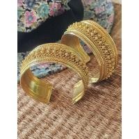 ราคา กำไลข้อมือลายดอกพิกุลกะไหล่ทอง​ ตอก92.5(งานมือ2)​สีทองยังสด​ งานสวยมาก (25371845668)