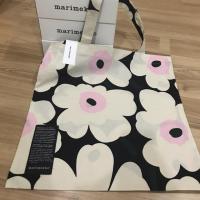 ราคา Marimekko tote bag พร้อมถุงกระดาษ (1900460234)