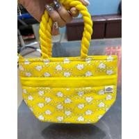 ราคา กระเป๋า NARAYA แท้ *มือสอง ใบจิ๋ว ลายช้าง (25759681563)