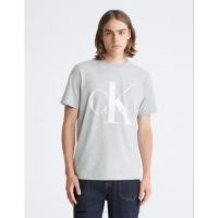 ราคา calvin klein เสื้อยืด S‼️แท้% (24853130288)