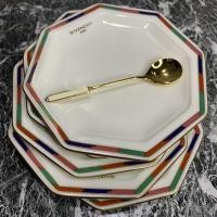 ราคา จาน Givenchy ขอบทอง ไม่ผ่านการใช้งาน (7862867006)