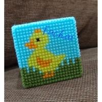 ราคา ชุดปักแผ่นเฟรม กล่องออมสิน เป็ดน้อย (23463603862)