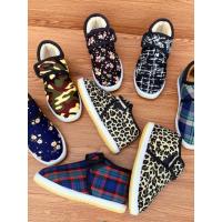 ราคา บูทกันหนาว รองเท้าบุขน รองเท้าผ้าฝ้ายทำมือให้ความอบอุ่นสำหรับฤดูหนาวรองเท้าลุยหิมะบุขนกำมะหยี่สำหรับผู้หญิงรองเท้าผ้าฝ้ายพื้นนุ่มหนาพิเศษรองเท้าผ้าฝ้ายพื้นเอ็นกันลื่นสำหรับนักเรียน (53650768466)