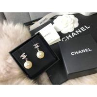 ราคา CHANEL CC Crystal Pearl Dangle Dress Earrings (1885398957)