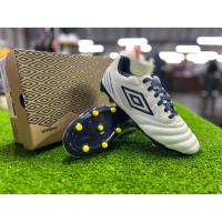 ราคา {รับประกันสินค้าของแท้100%} รองเท้าฟุตบอลสตั๊ด Umbro Tocco IV Club FG White/Poseiden/Yellow (สีขาวน้ำเงินเหลือง) (40626113342)