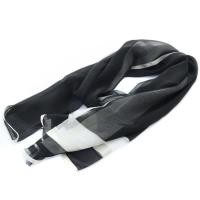 ราคา Chanel Coco Mark Silk Stole Shawl Black White Direct from Japan Secondhand (27916052212)
