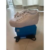 ราคา adidas รองเท้าผ้าใบ ของแท้ 100% รุ่น Nizza Platfrom พื้นหนา (26854737191)