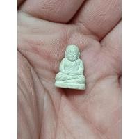 ราคา หลวงพ่อเงินเนื้อผงพุทธคุณก้นนะแดงพิมพ์เล็กไม่ทราบที่ (26213483477)