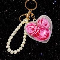 ราคา Rose Love Pearl พวงกุญแจรถโลหะผู้ชายผู้หญิงกระเป๋าจี้ Key Chain แหวนงานแต่งงานเจ้าสาวของขวัญเพื่อนเจ้าสาว20251105 (53200862404)