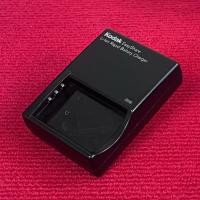 ราคา [มือสอง]แท่นชาร์จ Kodak K5000 สำหรับแบตเตอรี่กล้องดิจิตอล Kodak รุ่น KLIC-5000 (40906424205)