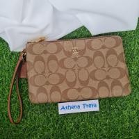 ราคา เหมือนใหม่ ลายซี คล้องมือ L 2ซิป Coach มือสองของแท้Coach F16109 Signature Large Double Corners Zip Wristletสีน้ำตาลลายซี (21536529292)