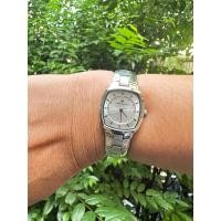 ราคา นาฬิกา Mario Valentino Lady แท้มือสอง พร้อมใช้สภาพดี USED (29732764631)