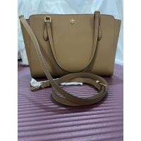 ราคา New Tory Burch emerson top zip tote แท้100% (19483209461)