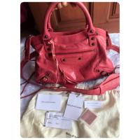 ราคา Balenciaga town (1393897064)