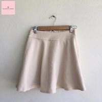 ราคา กระโปรงสั้น สีครีม MAJESTIC LEGON (21331995446)