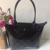 ราคา Longchamp LM (196459595)