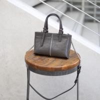 ราคา Gotcha Yada Crossbody Dark Grey (เทาเข้ม) (25227101394)