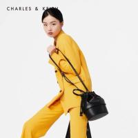 ราคา Charles & Keith ทรงขนมจีบ (ดำ/เขียว) (3738759556)